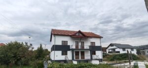 Read more about the article de vanzare duplex in Copaceni