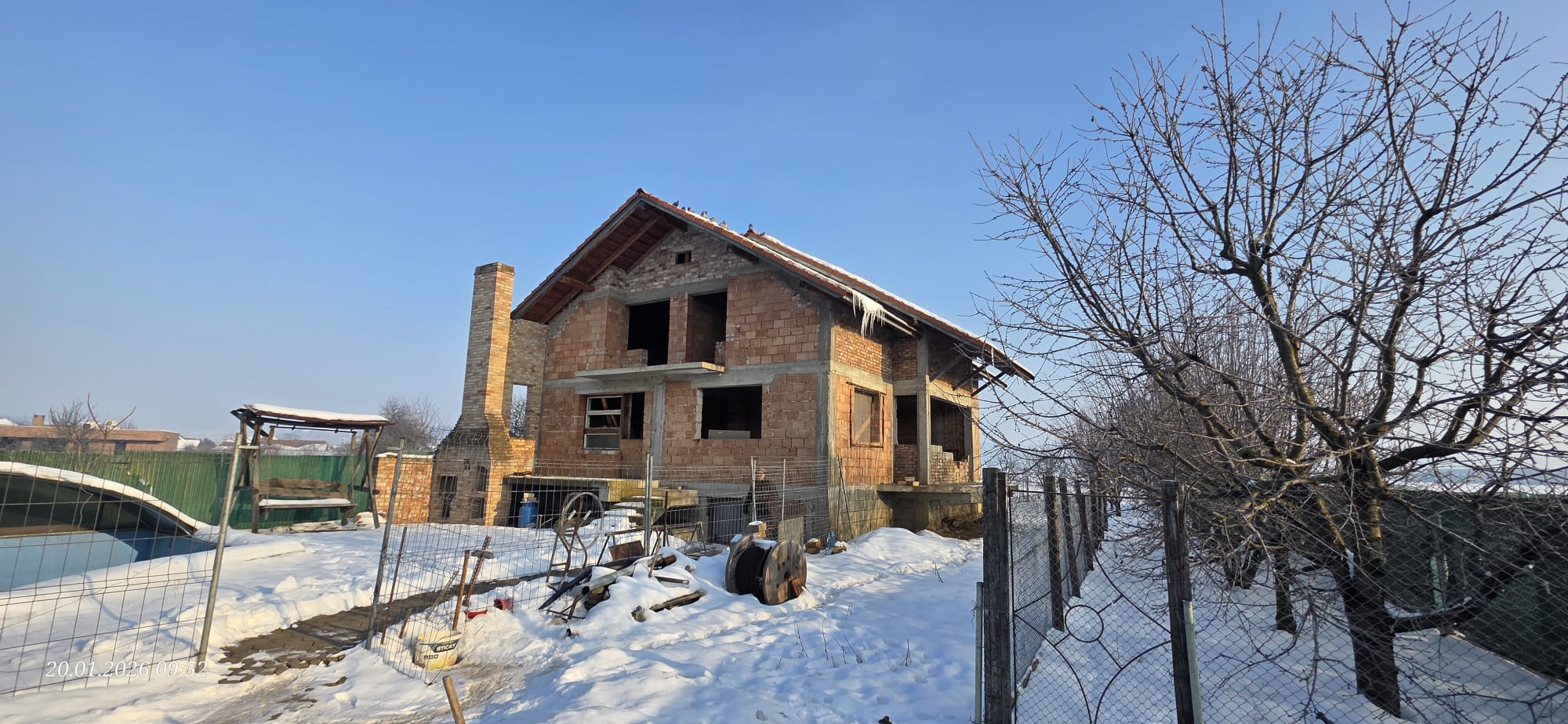 You are currently viewing De vanzare casa ”la rosu” in Turda