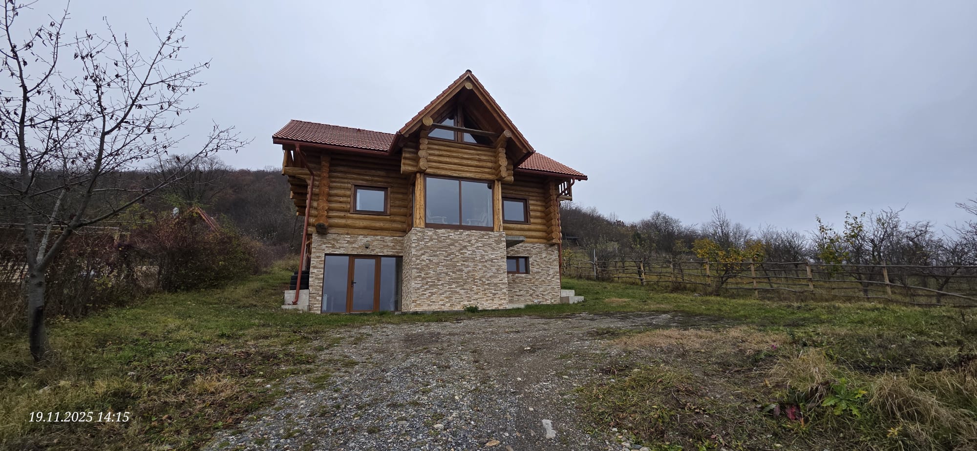You are currently viewing de vanzare cabana premium la moldovenesti